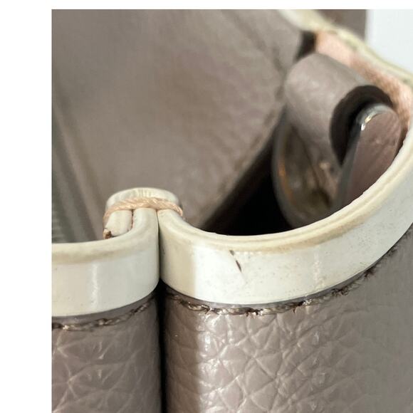 KATE SPADE GRAY PEBBLED LEAHTER WHTIE TRIM SMALL HANDBAG - Picture 7 of 16